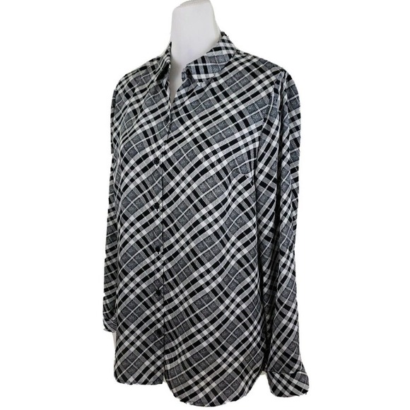 Express ~ Woman Size M~ White/Black "The City Shirt" Blouse Roll Tab Sleeve Tap. - Picture 9 of 11